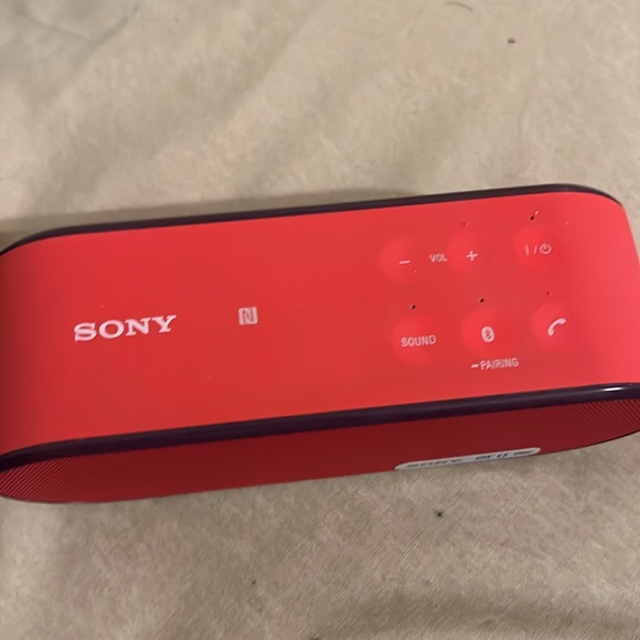 SONY Speaker BOTH SRSX2 Ultra-Portable NFC Bluetooth Wireless Red white - Picture 5 of 11